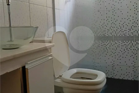 Casa térrea com 2 dormitórios à venda no Reneville, em Mairinque!