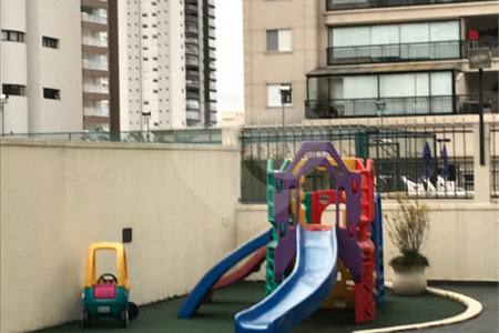 Apartamento 2 dormitórios à venda na Vila mariana.