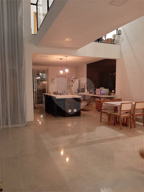 LINDO SOBRADO 3 SUITES 4 VAGAS JD DA SAÚDE ACEITA PERMUTA.