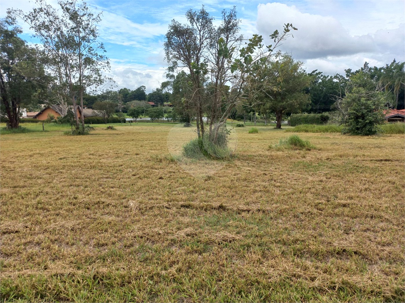 Loteamento Residencial em Condomínio