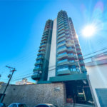 Apartamento à Venda no Centro de São Carlos - com 3 Suítes.