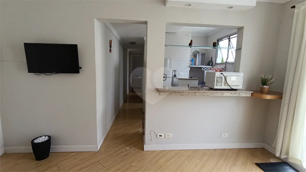 LINDO APARTAMENTO COM 2 QUARTOS NA SANTA CATARINA.