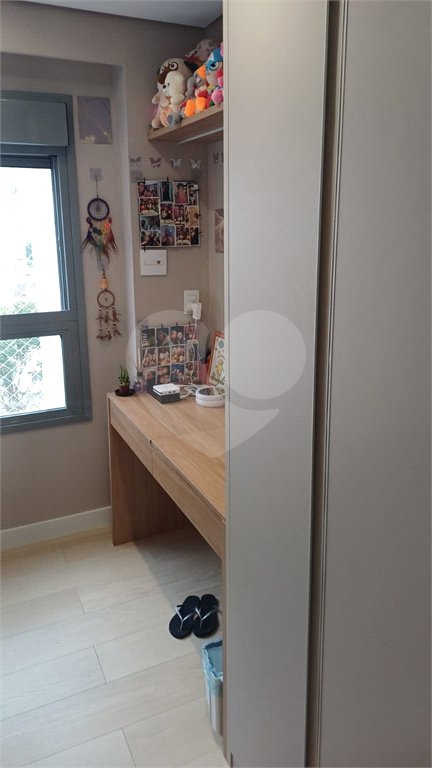 Apartamento a venda na Saúde 2 dormitórios com 2 vagas de garagem demarcadas. Aceita e estuda Permuta.