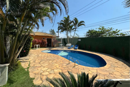 Casa à venda com 3 quartos, sendo 1 suíte,  em Rasa, Armação dos Búzios, RJ