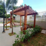 Apartamento no Condomínio Parque dos Jacarandás.