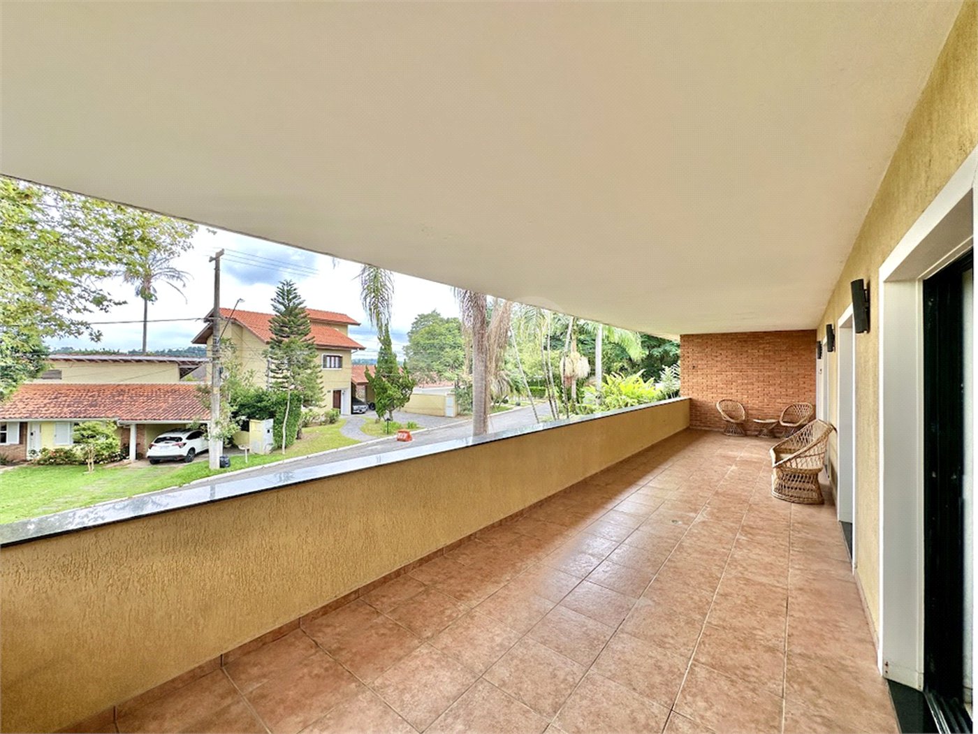 Casa á venda – Granja Viana