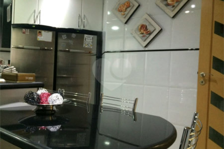 Apartamento na Saúde 126m² 3 dorm/3vagas Aceita permuta por imóvel na praia