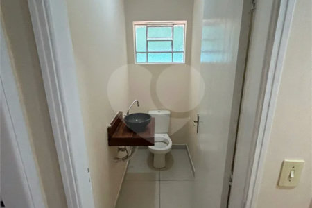 Sobrado em São Paulo com 140m², 4 dormitórios e 2 vagas de garagem