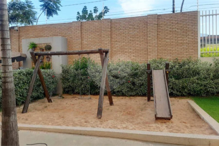 Apartamento à venda no condomínio Parque das Acácias.
