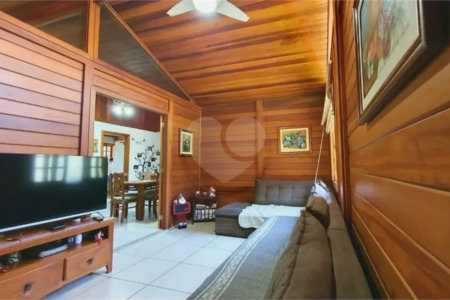 Casa a Venda no Condomínio São Joaquim em Vinhedo/SP
