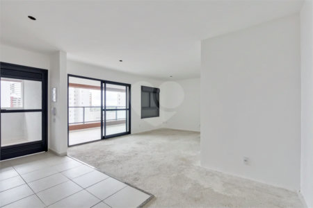 Apartamento com 2 quartos á venda no Alto da Boa Vista, São Paulo - SP