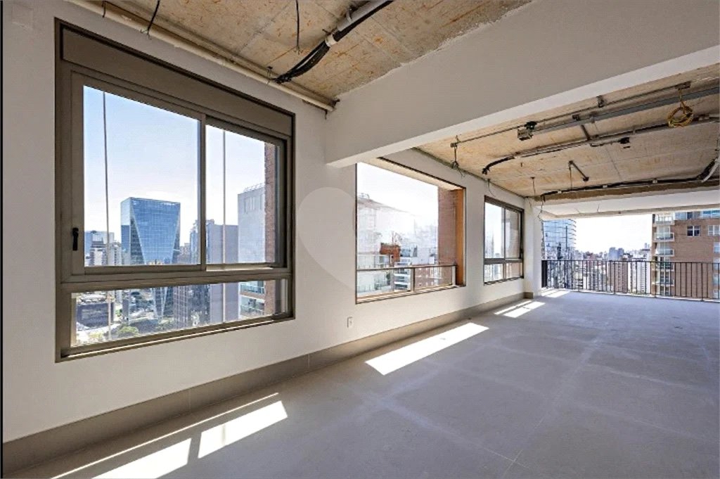 Apartamento novo á venda no Itaim Bibi Apartamento com 3 dormitórios à venda, 189 m² por R$ 8.150.000,00 - São Paulo/SP