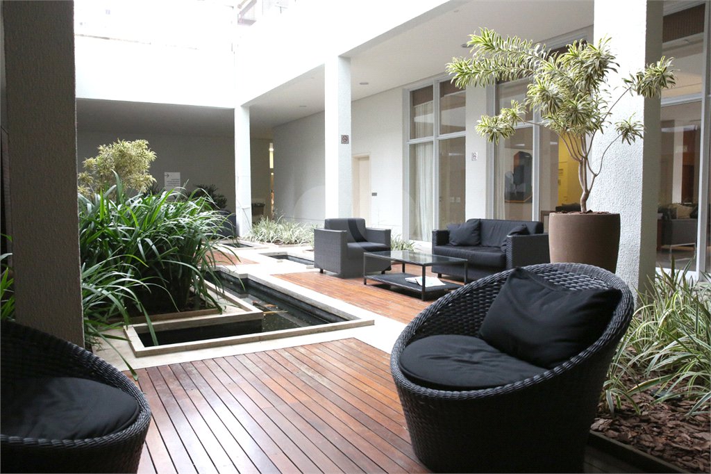 Apartamento á venda - Campo Belo