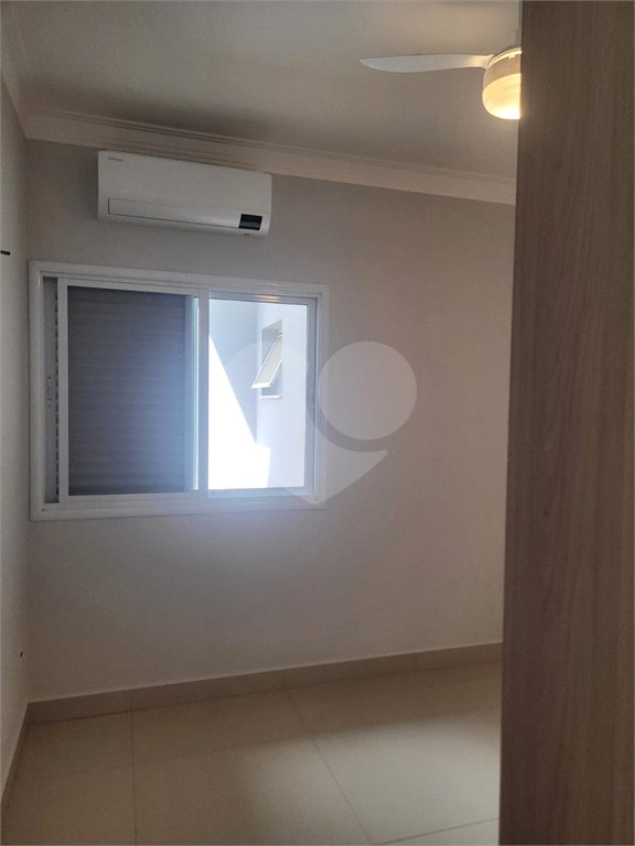 Indaiatuba- Condominio Maria Dulce-Venda e Locação - Terreno 300,00 ms - construido - 180,00 ms - Casa Terrea - 3 suites - escritório com ventilador, lavabo - cozinha com armários,forno, coifa e cooktop , ventilador - despensa - lavanderia com armarios- varanda gourmet com churrasqueira, quintal c