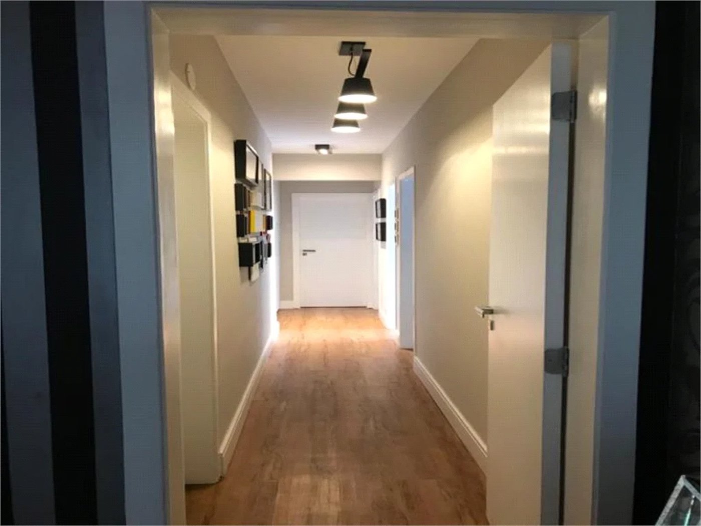 MORUMBI 180M 3 Dorms.Sala Expandida.