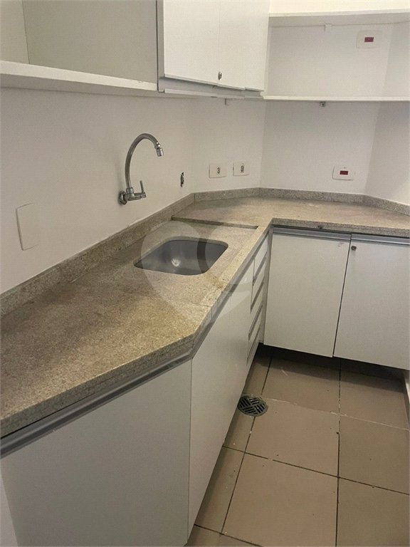 Conjunto comercial para locação no Brooklin 586 m² 10 vagas de garagem