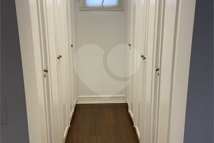 Apartamento de alto padrão em Pinheiros