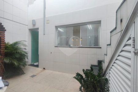 Excelente imóvel para locação comercial com 220m² e vaga no Anália Franco !!