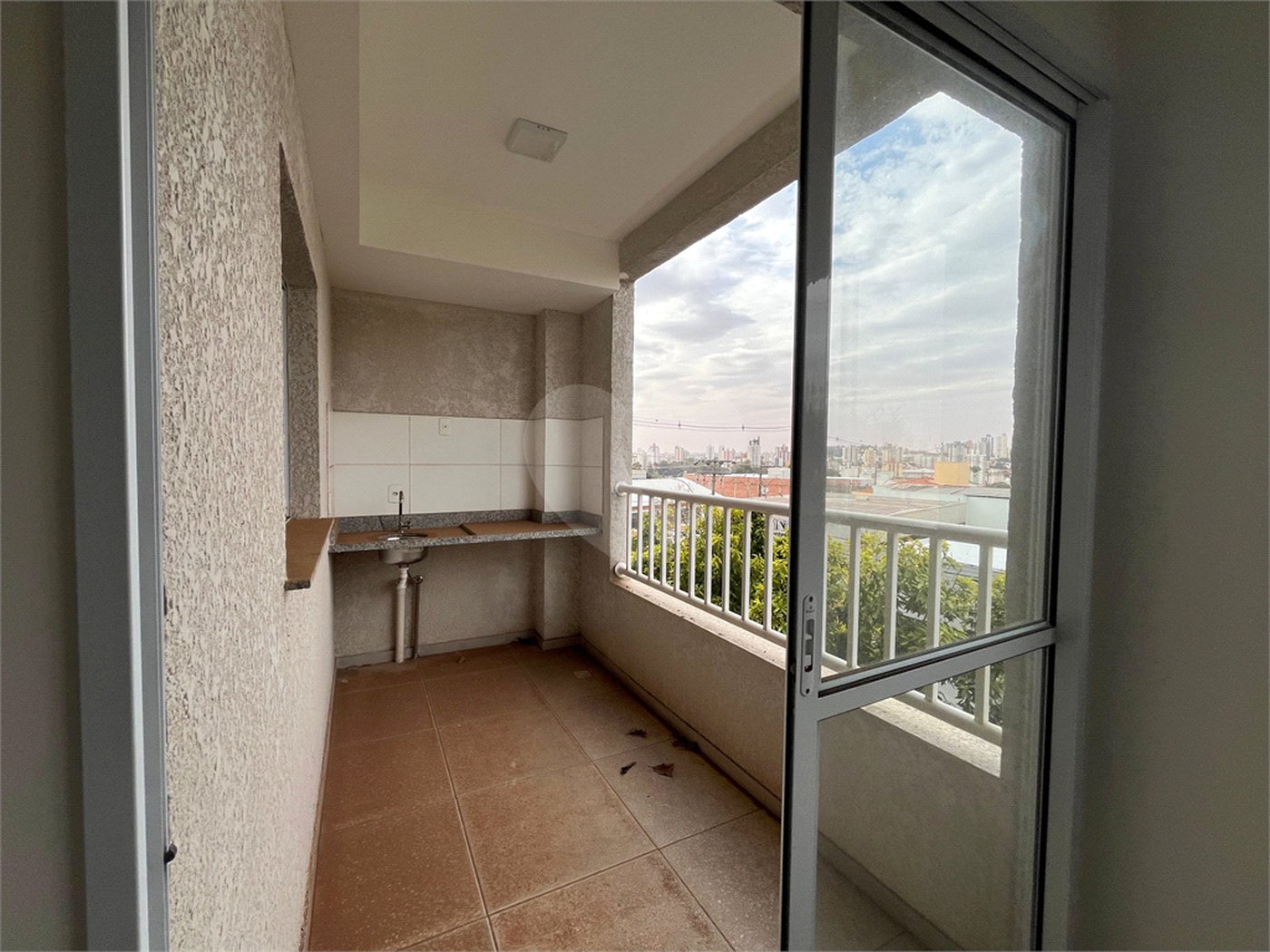 Apartamento á venda na região da Vila Prado.