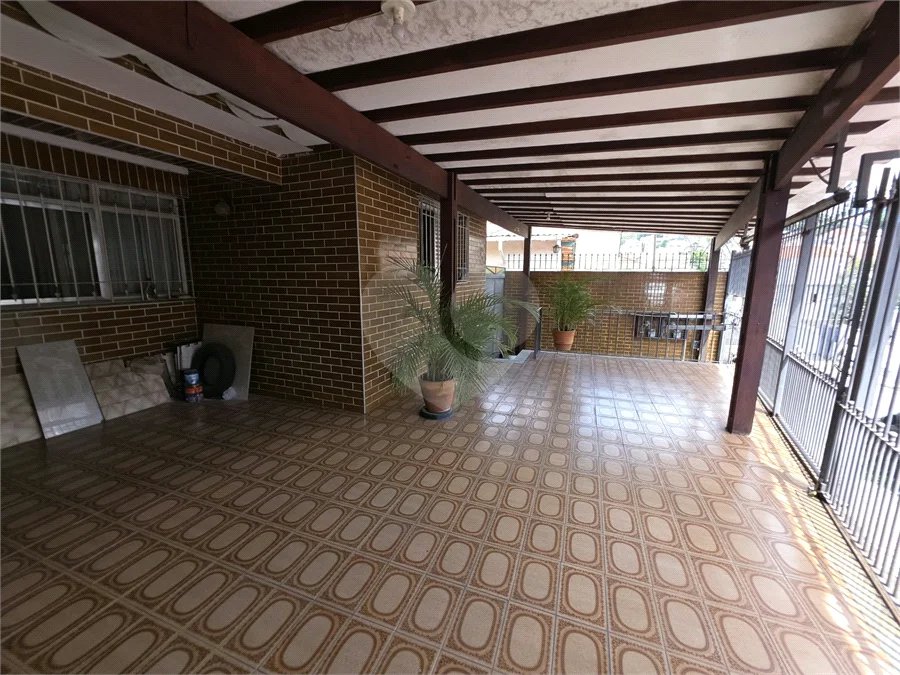 SANTANA - CASA COM 2 MORADIAS - 10m DE FRENTE - 3 VAGAS