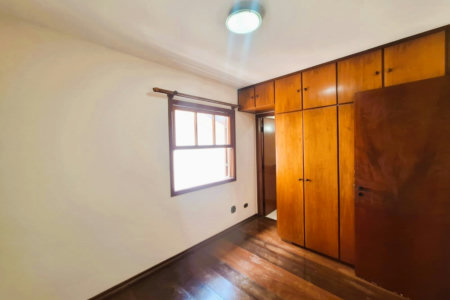 Casa à venda com 4 suítes, sendo 1 suíte externa, no Jardim Bonfiglioli, São Paulo - SP