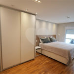 Apartamento á venda - Vila Olímpia