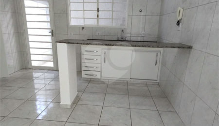 Sobrado à venda com 1 suíte em Jardim Santo André, São João da Boa Vista, SP