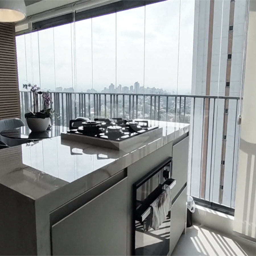 Apartamento á venda em Pinheiros com 69m² sendo 2 suítes 3 banheiro e 1 vaga