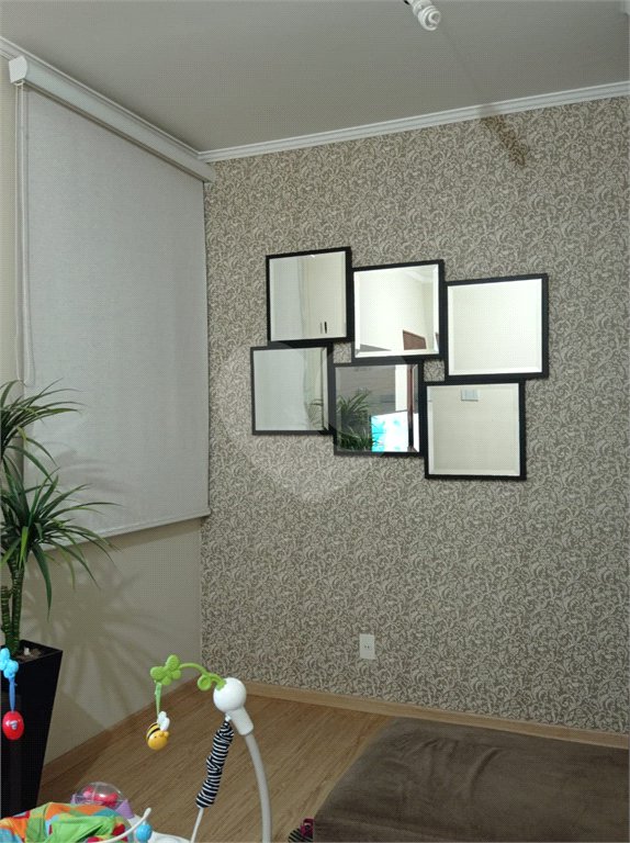 Apartamento com 2 dormitórios