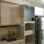 APARTAMENTO MOBILIADO EM FRENTE AO SHOPPING 02 DORMITÒRIOS