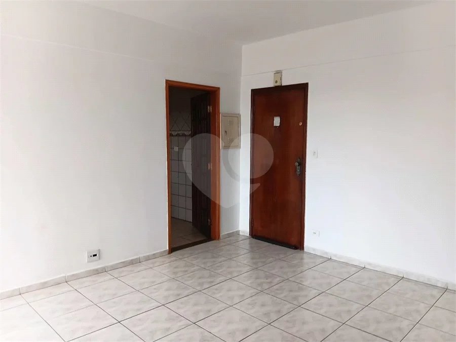 Apartamento à venda ou para alugar com 2 quartos, sendo 1 suíte,  no Centro, São Roque, SP