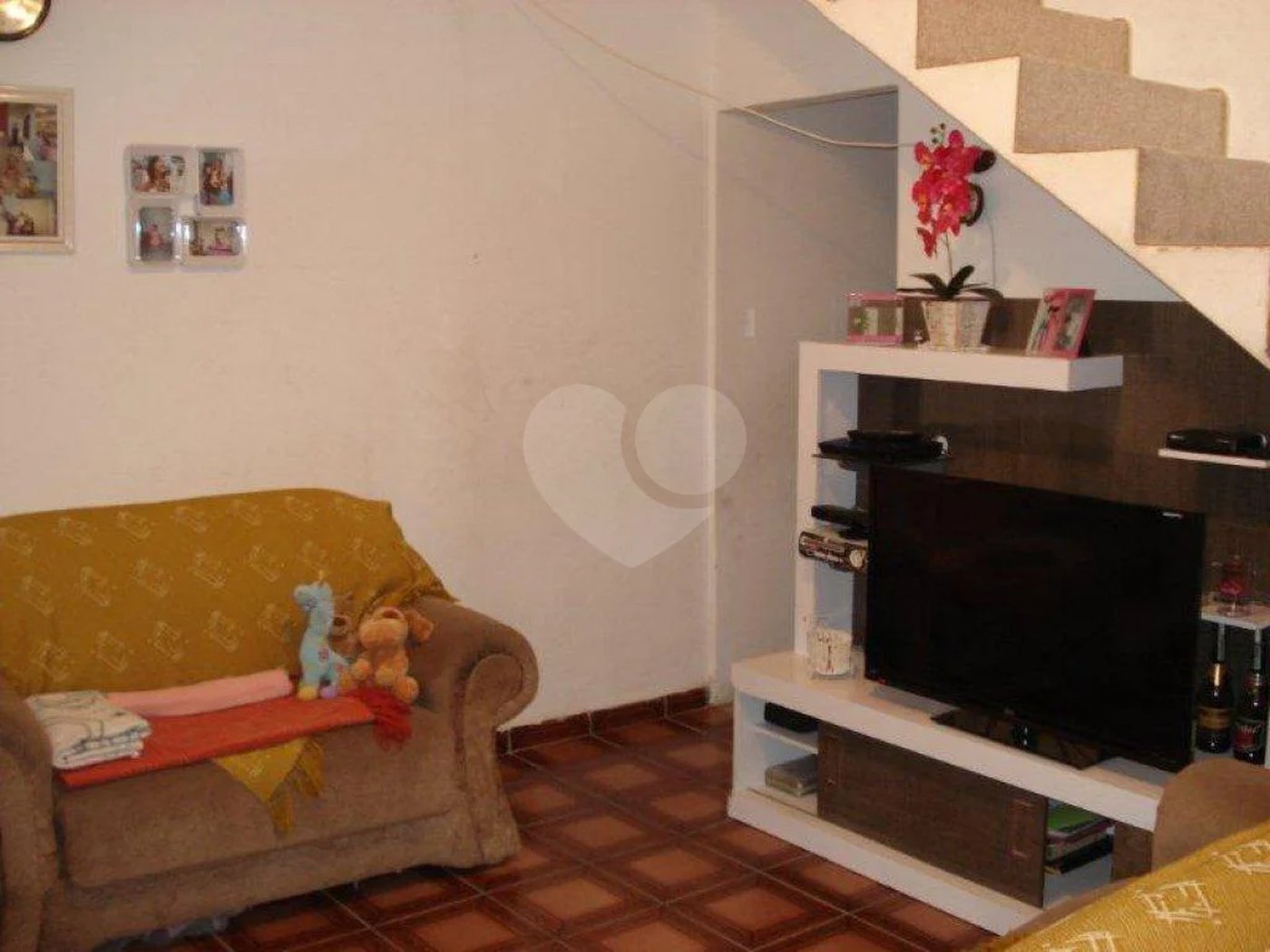 OPORTUNIDADE SOBRADO 3 Dormitórios. Ótima Localização e Fácil Acesso.