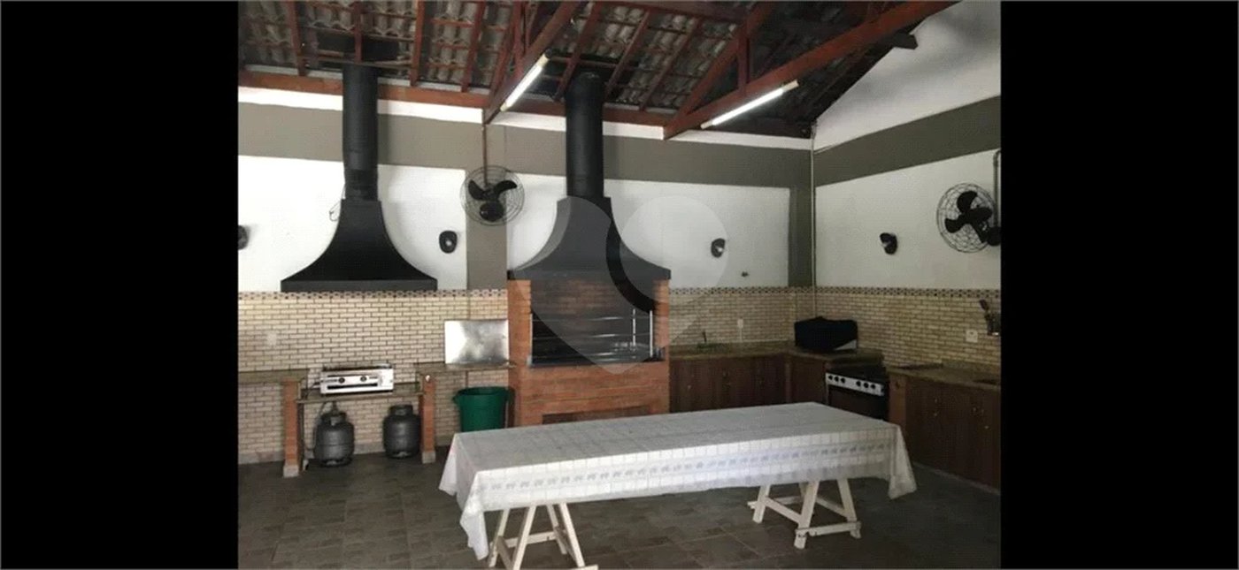 Lindo apartamento em ótima localização na Mooca!