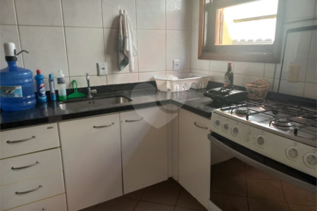 Casa à venda com 4 quartos, sendo 2 suítes,  em Villaggio Capríccio, Louveira, SP