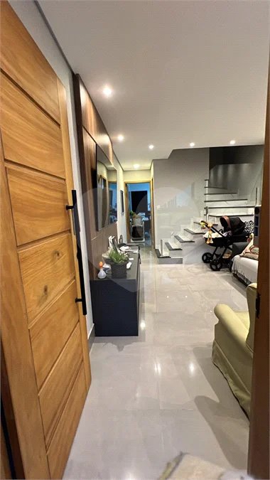 Sobrado moderno na Freguesia do Ó | 2 suítes, 1 vaga e 75 m²