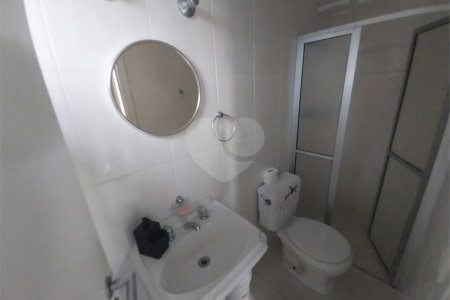 Casa Térrea Disponível para Locação e Venda no Condomínio Vilaggio Capriccio