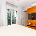 Apartamento de Alto Padrão no Campo Belo para venda com porteira fechada, com 4 dormitórios suítes e 4 vagas com lazer de club.