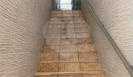 Sobrado à venda com 3 quartos, sendo 1 suíte,  em Vila Nova Cachoeirinha, São Paulo, SP