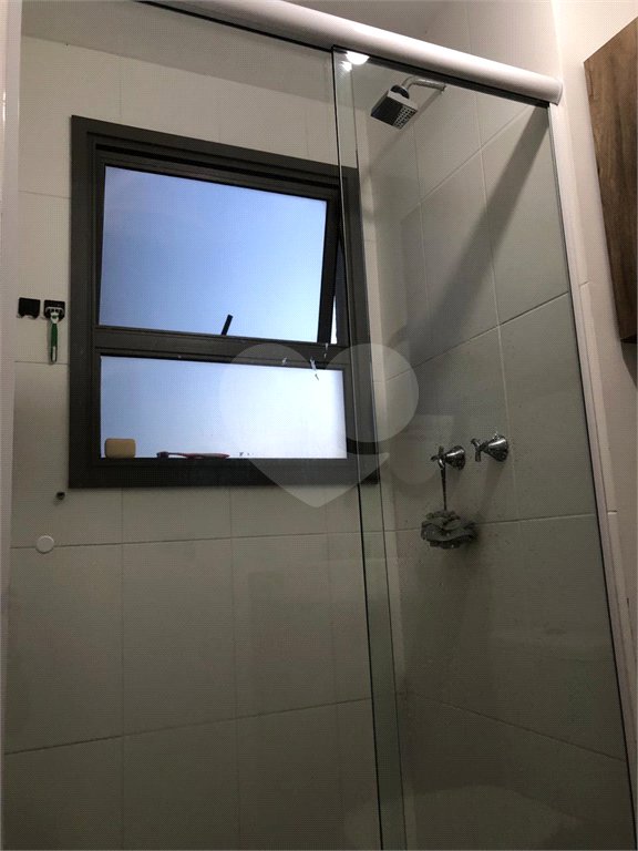 Apartamento à venda com 3 quartos, sendo 1 suíte, em Santo Amaro, São Paulo, SP