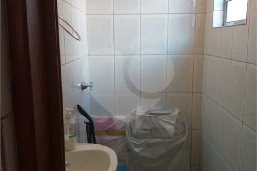 Vende-se Lindo Sobrado na Vila Santa Catarina