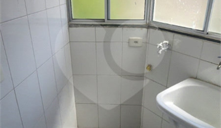 Apartamento à venda com 2 quartos em Vila Taquari, São Paulo, SP
