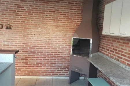 Casa com 4 Quartos para alugar - Residencial Samambaia