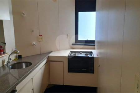 Apartamento moderno com 1 dormitório no Campo Belo – 50 m², lazer completo!