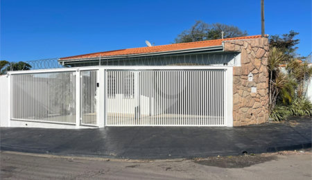 Casa à venda com 3 quartos, sendo 1 suíte,  em Jardim Cruzado, Ibaté, SP