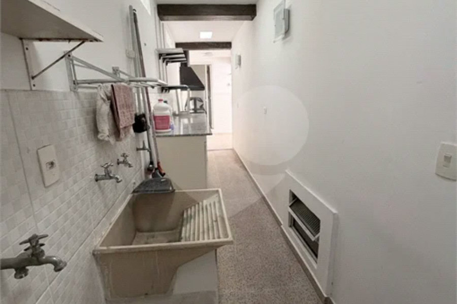 Sobrado à venda com 2 suítes em Vila Marari, São Paulo, SP