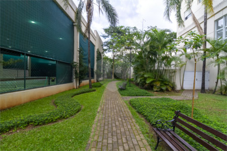 Apartamento para venda no Alto da Moóca, com 178 m², 3 suítes, 3 vagas.