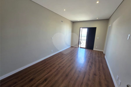 Sobrado com 3 suítes e closet, e escritório Faber 4