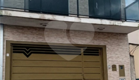 Sobrado à venda com 5 quartos, sendo 1 suíte, em Cidade Aracy, São Carlos, SP