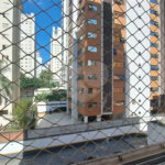 Ótima localização.
