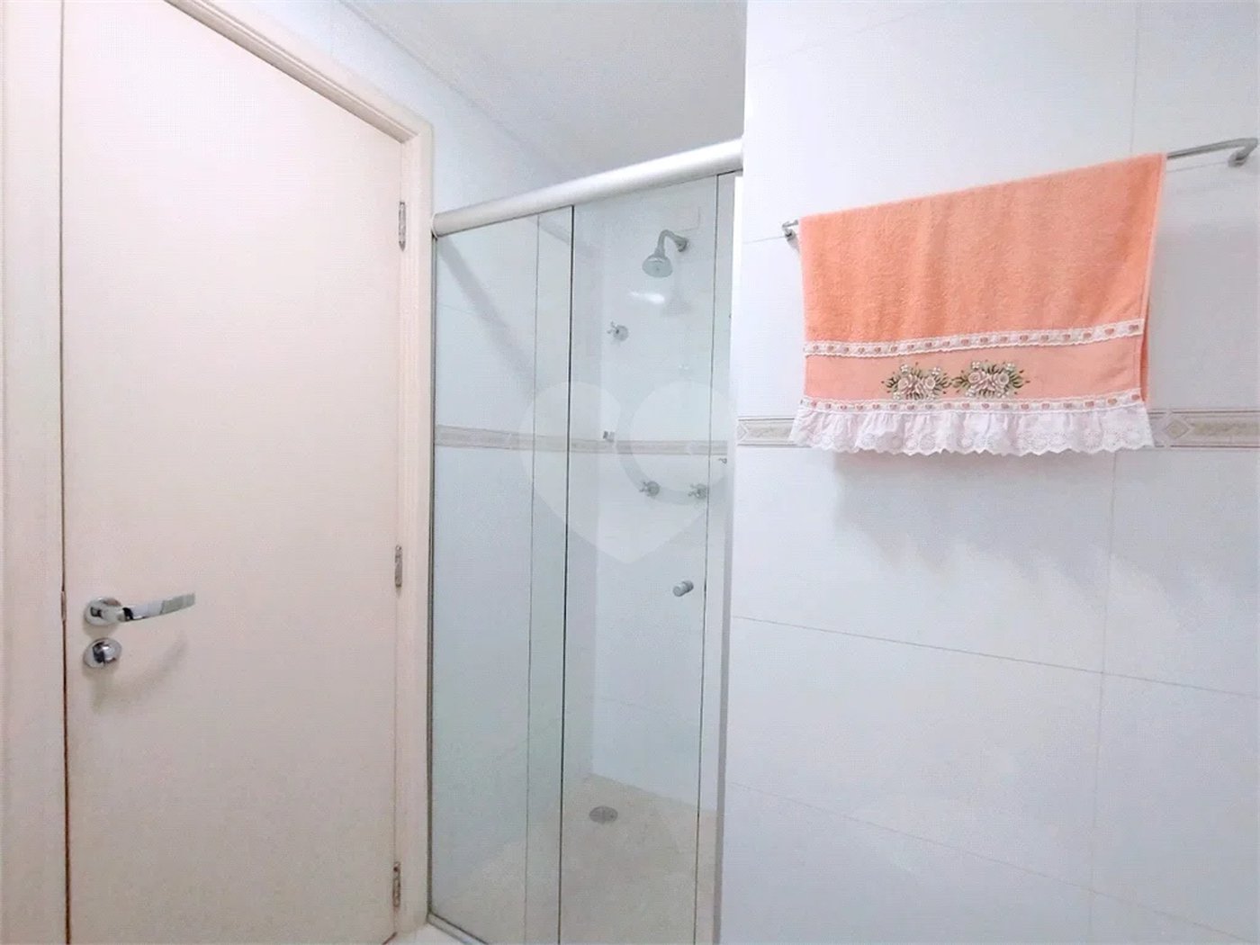 Apartamento para venda na Mooca com 4 suítes, 5 vagas. Condomínio Europa Cicero.